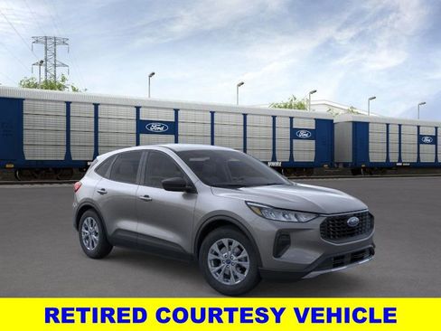 New 2026 Ford Escape Active w/ Tech Pack #1 image 7