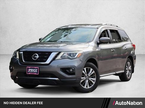 Used 2018 Nissan Pathfinder SV AWD/4WD image 1