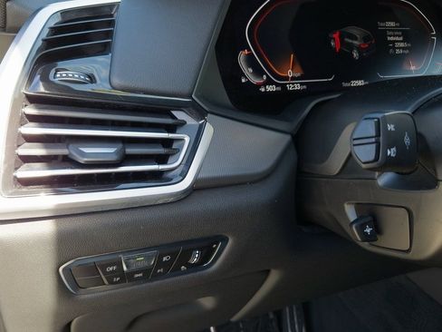 Certified 2023 BMW X5 xDrive40i w/ M Sport Package image 11