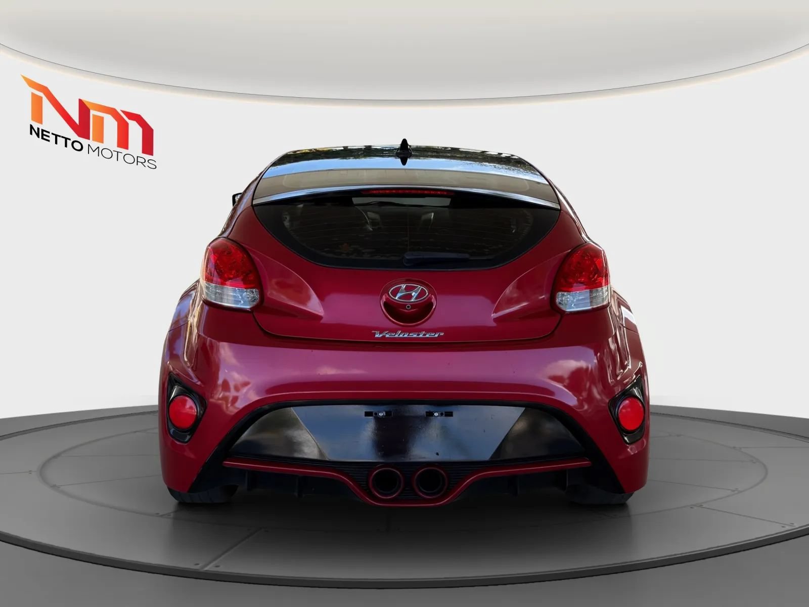 Used 2016 Hyundai Veloster w/ Option Group 02 FWD image 4