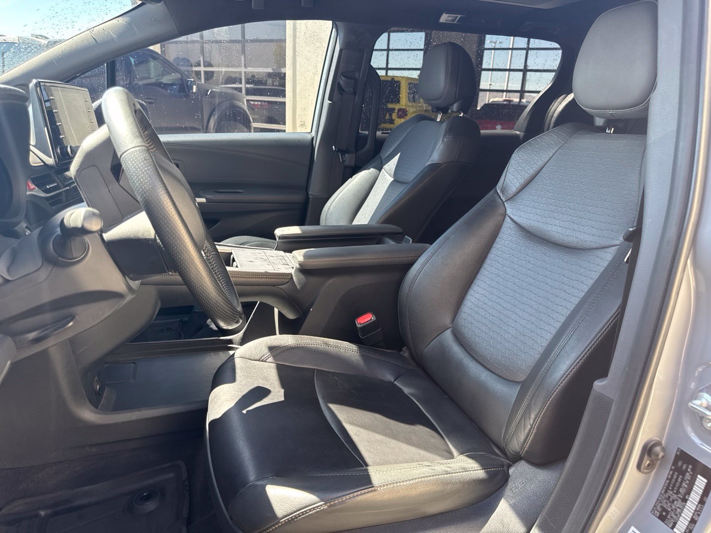 Used 2023 Toyota Sienna XLE Woodland Edition AWD/4WD image 16
