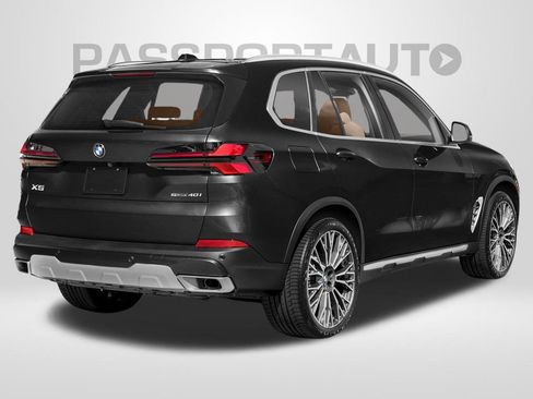 Used 2024 BMW X5 xDrive40i w/ Premium Package AWD/4WD image 2