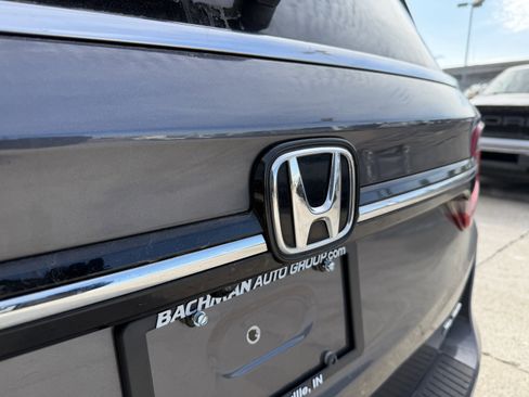 Used 2023 Honda Odyssey Elite image 8