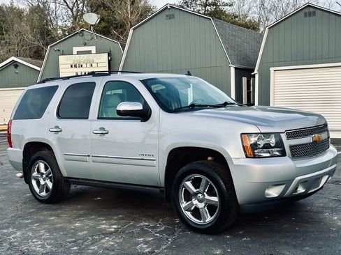 Used 2014 Chevrolet Tahoe LTZ image 12