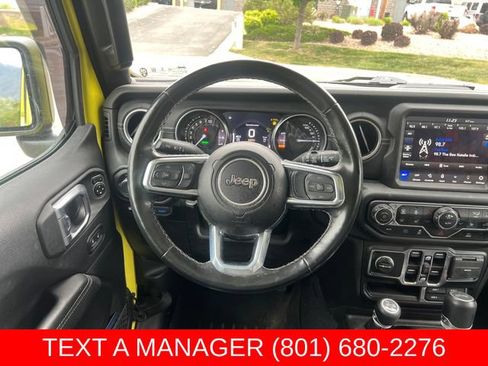 Used 2022 Jeep Wrangler Unlimited Sahara w/ Cold Weather Group AWD/4WD image 18