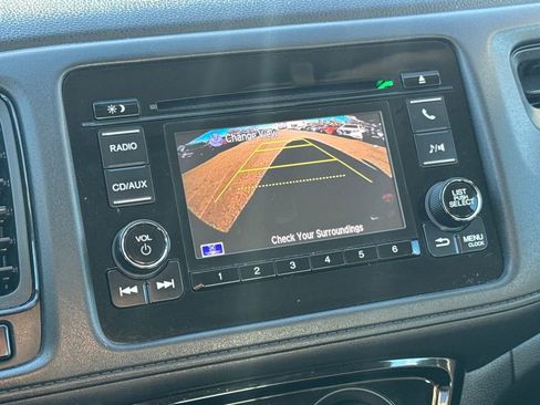 Used 2017 Honda HR-V LX image 22