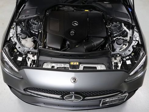 Certified 2023 Mercedes-Benz C 300 4MATIC Sedan image 38