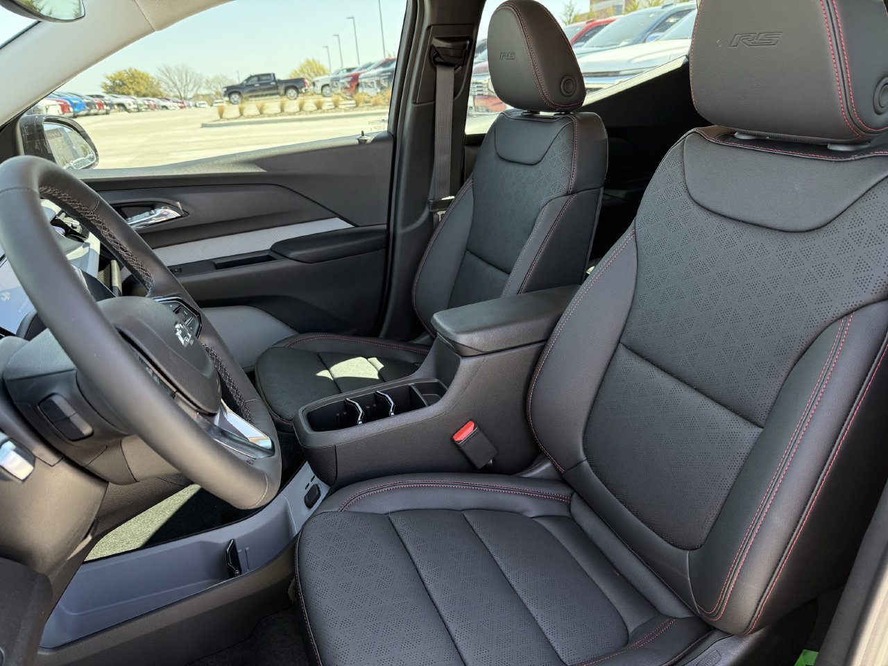 Used 2027 Chevrolet Bolt RS FWD image 19