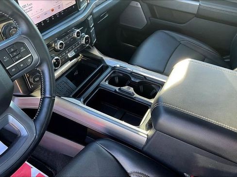 Used 2024 Ford F350 Lariat w/ Lariat Ultimate Package image 19