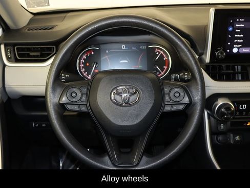 Used 2023 Toyota RAV4 XLE FWD image 7