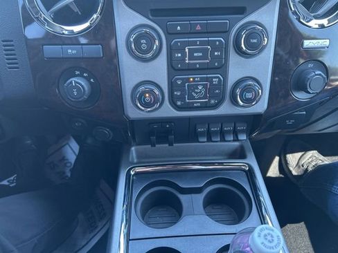 Used 2016 Ford F250 Platinum AWD/4WD image 17