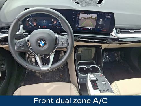 Used 2025 BMW X1 xDrive28i w/ Convenience Package AWD/4WD image 3