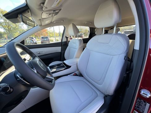 New 2026 Hyundai Tucson SEL image 18