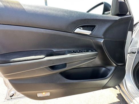 Used 2012 Honda Accord LX image 13