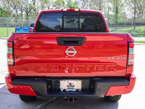 Used 2022 Nissan Frontier SV image 19