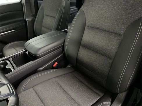 Certified 2025 Chevrolet Traverse LT image 19