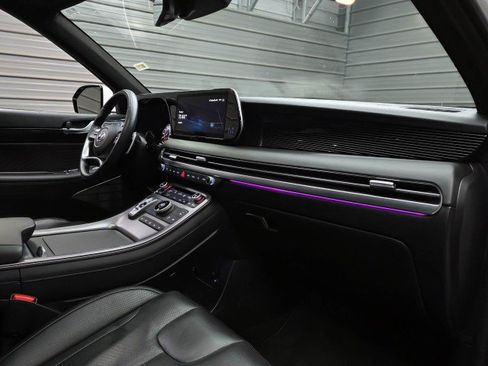 Used 2024 Hyundai Palisade Calligraphy FWD image 13