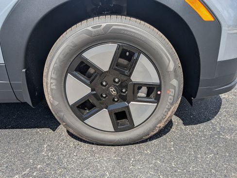 New 2026 Hyundai Santa Fe SEL image 11