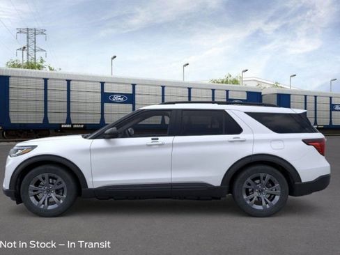 New 2026 Ford Explorer Active w/ Active Comfort Package image 36