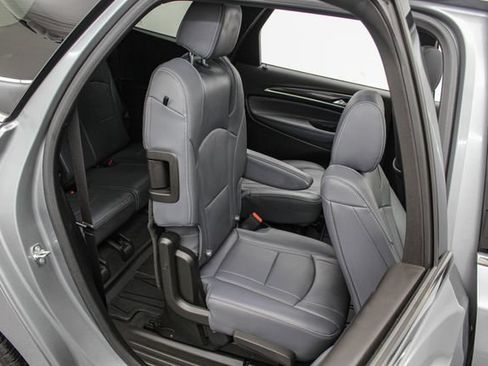 Used 2024 Buick Enclave Essence w/ Experience Buick Package AWD/4WD image 24