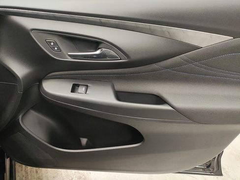 New 2026 Buick Envista Sport Touring image 9