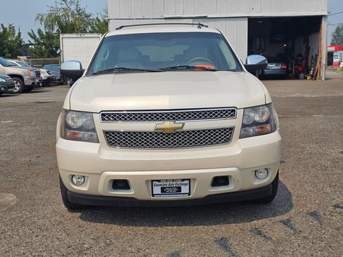 Used 2010 Chevrolet Tahoe LTZ AWD/4WD image 2