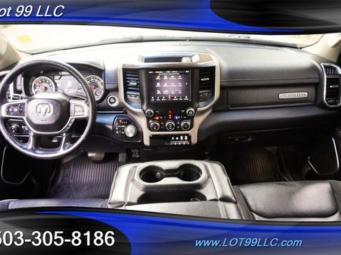 Used 2019 RAM 1500 Laramie AWD/4WD image 2