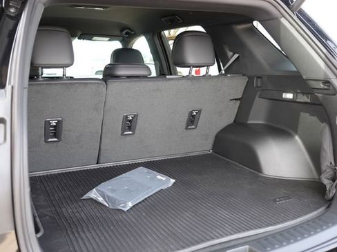 New 2026 GMC Terrain AT4 w/ Convenience Package III AWD/4WD image 23