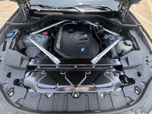 Used 2026 BMW X5 xDrive40i w/ M Sport Package image 27