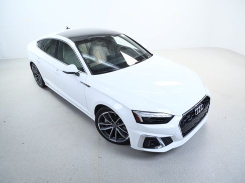 Used 2023 Audi A5 2.0T Premium Plus w/ Premium Plus AWD/4WD image 4