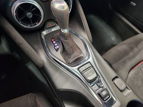 Used 2019 Chevrolet Camaro ZL1 RWD image 23