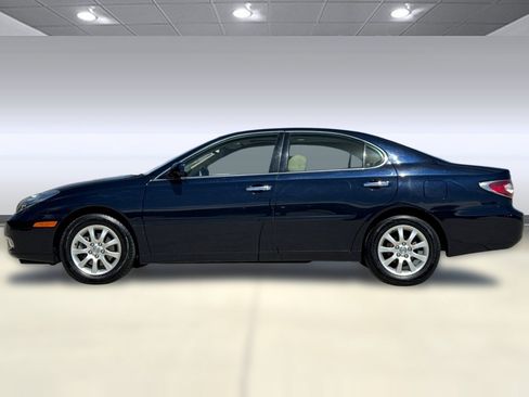 Used 2004 Lexus ES 330 FWD image 2