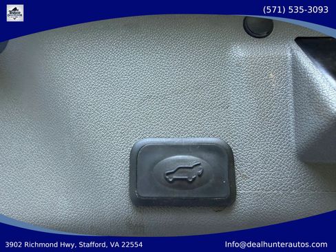 Used 2016 GMC Acadia SLT w/ Open Road Package FWD image 15