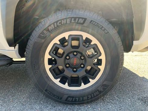 New 2026 Toyota 4Runner TRD Off-Road image 8