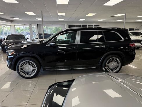 Used 2020 Mercedes-Benz GLS 450 4MATIC image 5
