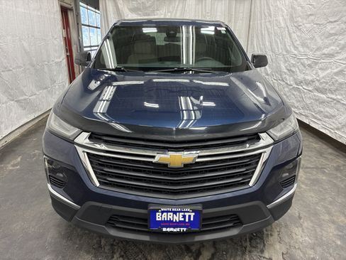 Used 2022 Chevrolet Traverse LS AWD/4WD image 5