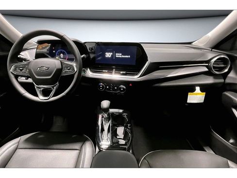 New 2026 Chevrolet Trax ACTIV w/ Sunroof Package image 6