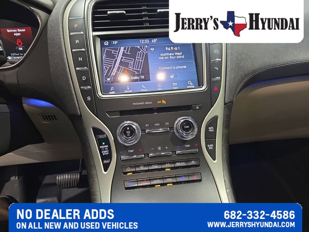 Used 2020 Lincoln Nautilus Reserve FWD image 13
