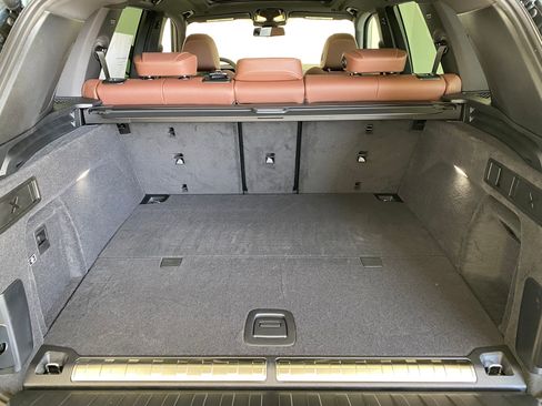 New 2026 BMW X5 xDrive50e w/ Premium Package image 31