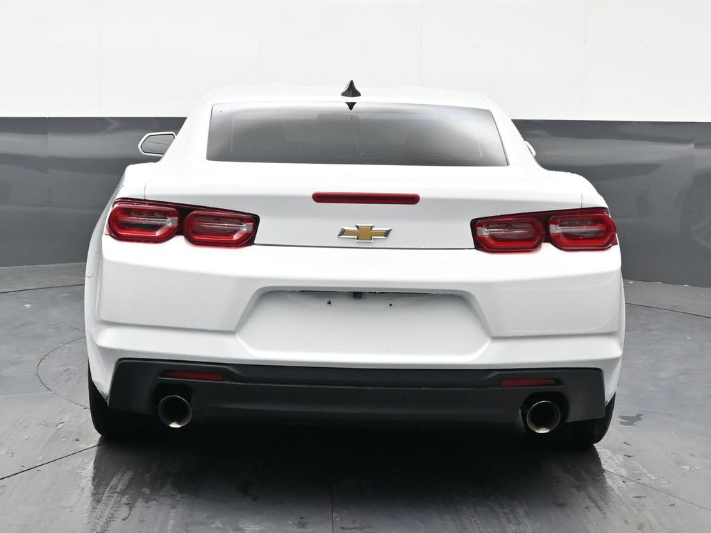Used 2022 Chevrolet Camaro LS RWD image 4