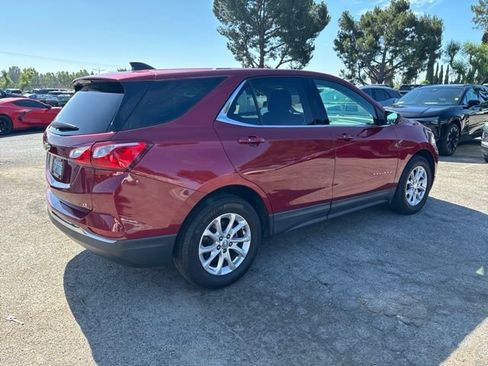 Used 2019 Chevrolet Equinox LT FWD image 3