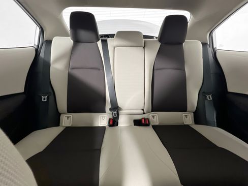 Used 2026 Toyota Corolla LE FWD image 31