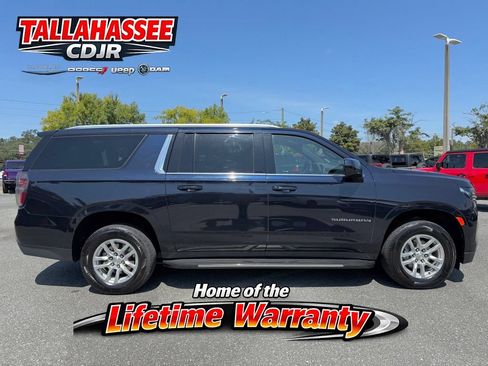 Used 2024 Chevrolet Suburban LT AWD/4WD image 2