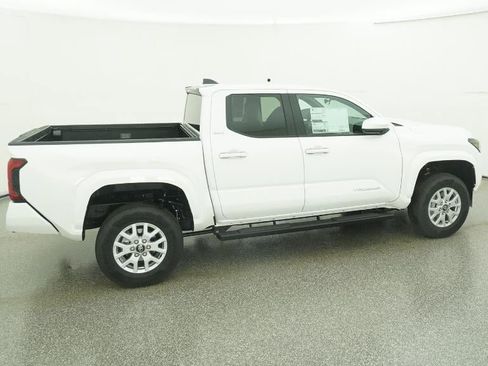 New 2026 Toyota Tacoma SR5 image 36