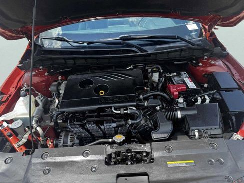 Used 2019 Nissan Altima 2.5 SR w/ SR Premium Package image 44