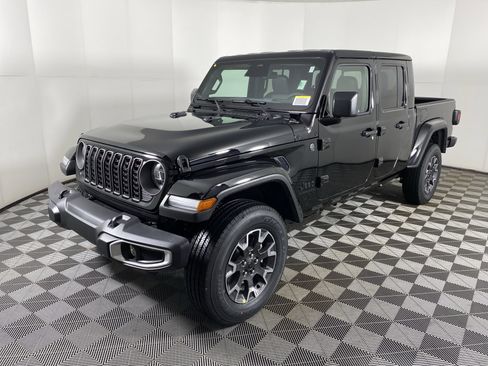 New 2026 Jeep Gladiator Mojave AWD/4WD image 9