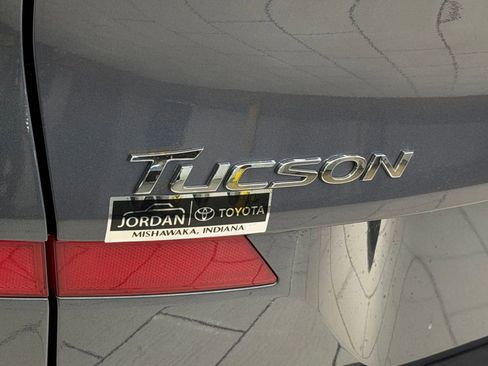 Used 2021 Hyundai Tucson Value AWD/4WD image 31