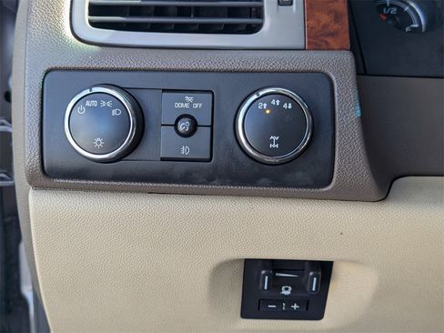 Used 2013 GMC Sierra 2500 SLT w/ SLT Convenience Package image 14