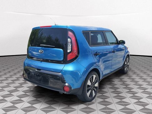 Used 2016 Kia Soul + w/ Designer's Package FWD image 5