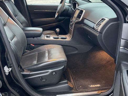 Used 2014 Jeep Grand Cherokee Limited w/ Luxury Group II image 8